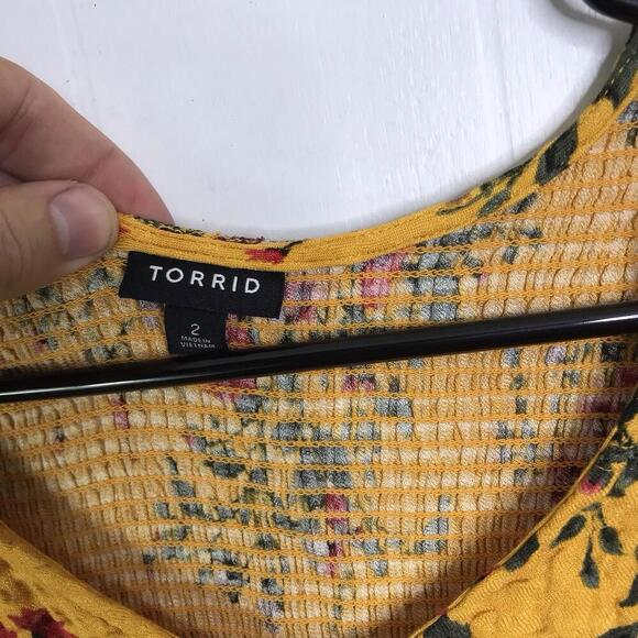 Torrid Top Womens Size 2X Smocked Gauze Floral Tunic Colorful Boho Stretch - Picture 4 of 8